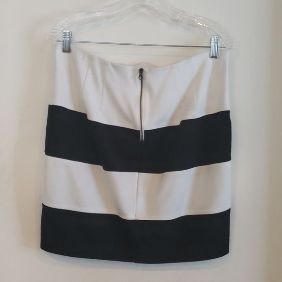 LOFT striped mini skirt - Picture 3 of 5